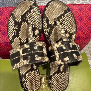 Tory Burch Leigh Snakeskin print Sandals, size 7.5, Like New!! thumbnail 5