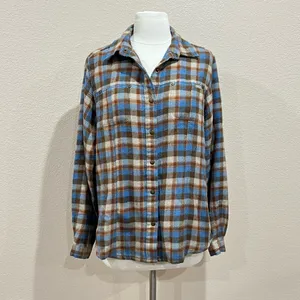 Woolrich Bluebell Plaid Flannel Button Down Shirt Size Medium thumbnail 3