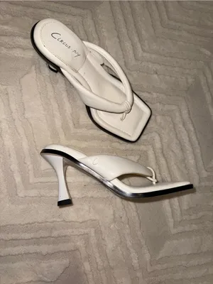 New! Sam edelman Women white sandals. Size 5 thumbnail 5