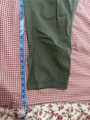 Y2K Olive Green Drawstring Capris thumbnail 6