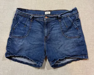 Levi's 515 Denim Shorts Size‎ 12 Blue Jean Mid Rise Stretch Summer Casual Boho thumbnail 1