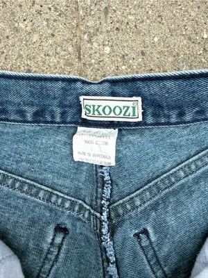 Vintage 90’s Skoozi High-Waisted Cuffed Denim Shorts • Sz 5/XS thumbnail 4