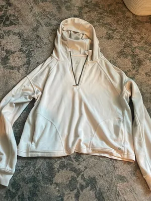 Workout Quarter-Zip Layer8 thumbnail 1