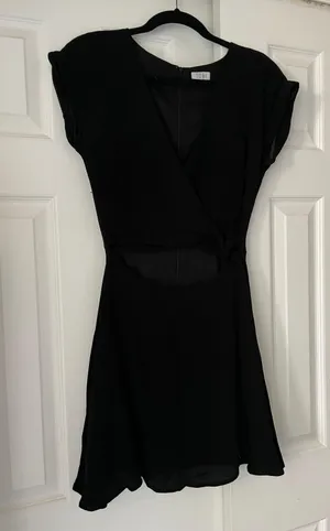 Dress thumbnail 2