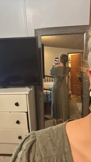 Long Sleeve Dress Boutique thumbnail 2