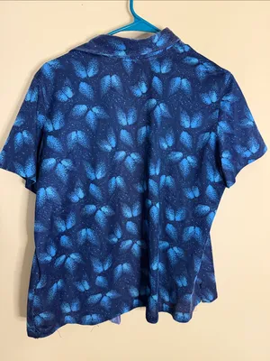 Men's Blue Short-Sleeve Button-Up Shirt thumbnail 3