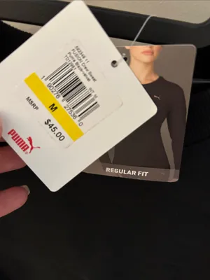 Puma women’s Fusion Crew Black Crewneck Pullover thumbnail 3