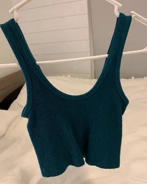 Blue Ribbed Cropped Tank Top thumbnail 2