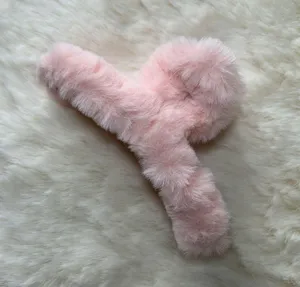 Peach Fluffy Claw Clip Pink thumbnail 1