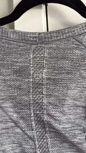 Lululemon long sleeve shirt thumbnail 5