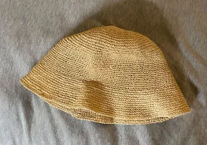 Aritzia  XS/S Woven Hat thumbnail 3