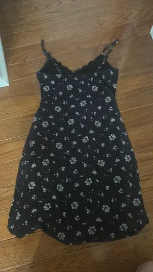 Floral Summer Forever 21 Dress Black thumbnail 2
