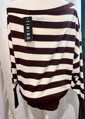 Timing Offshoulder Sweater thumbnail 3