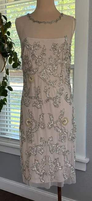 Aidan Mattox Beaded Cocktail Dress Size 12 thumbnail 1