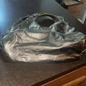Metallic gold Nine West Women's Handbag y2k purse tote 2000s thumbnail 10