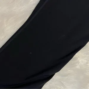 New Balance Black Athletic Workout Leggings Women’s size XL ruching at bottom thumbnail 13