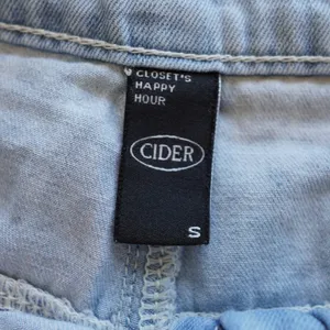 NWT Cider Denim Shorts Womens S‎ High Y2K Ripped Pockets Festival thumbnail 6
