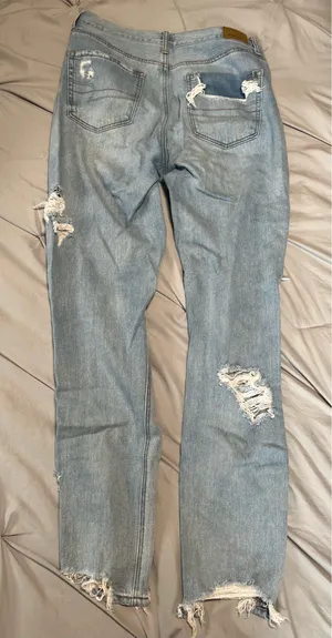 American Eagle Distressed Light Wash Mom High-Rise Jeans 6 thumbnail 2