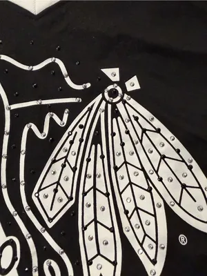 Women's New Era Black Chicago Blackhawks Game Day Rhinestuds T-Shirt XL NWT thumbnail 3