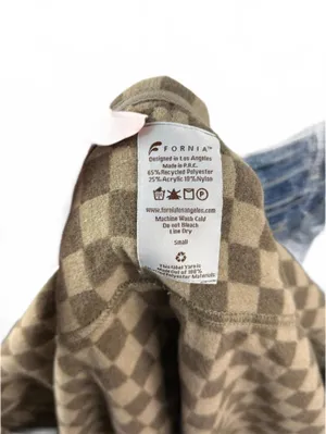 Beautiful Women’s Fornia Shacket Size S/M thumbnail 5