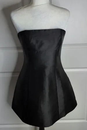 Boohoo Bandeau Satin A-Line Mini Dress Black Size 6 thumbnail 1