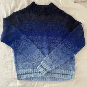 American Eagle Sweater thumbnail 1