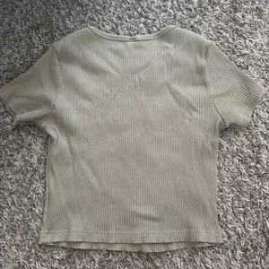 Uniqlo Ribbed Short Sleeve Top thumbnail 2
