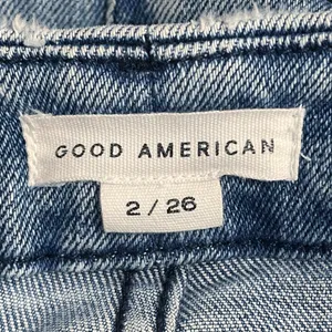 Good American Good Curve Straight Jeans Medium Wash Fray Pockets Size 26 | 2 thumbnail 9