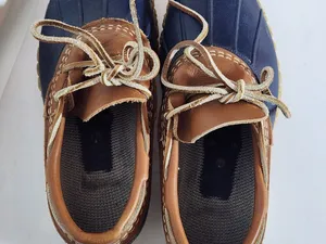 L.L. Bean Tan and Navy Womens Bean Boots Rubber Mocs Size 6 Wide thumbnail 8