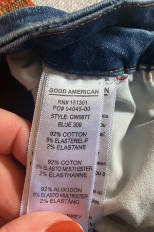 Distressed Skinny Jeans thumbnail 4