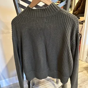 Aeropostale Mock Neck Swetaer thumbnail 5