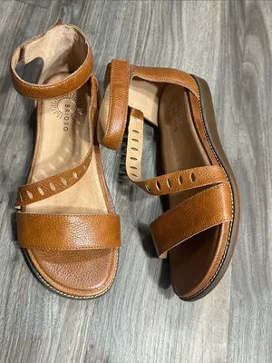 BRIOSO Tan Leather Ankle-Strap Comfort Sandals thumbnail 2