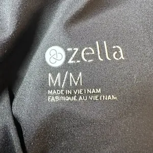 ZELLA Jewel Strappy Back Workout Tank Built In Bra Size Medium thumbnail 4