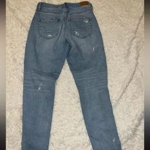 American Eagle size 4 Mom Jean with Distressing thumbnail 3