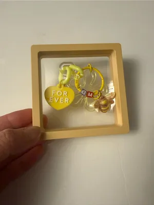 Cute Keychain Set - Red, Pink, Yellow, Green, Blue, Purple in a 3D Floating box! thumbnail 5