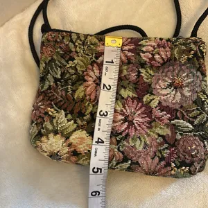 Source Unknown TAPESTRY MINI CROSSBODY COLORFUL ZIP CLOSURE ON TOP BLACK NYLON STRING CROSSBODY thumbnail 7