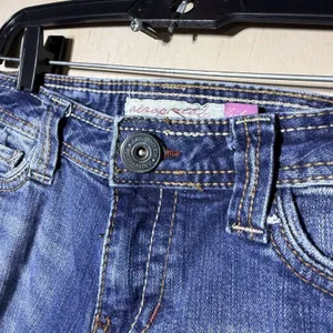 Aeropostale Hailey Skinny Flare Jeans Womens 3/4 Short Y2K Low Rise Blue thumbnail 3