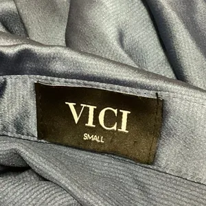 Vici Women's Blue Silk Satin Button Down Collar Long Sleeve Shirt Blouse Top S thumbnail 3