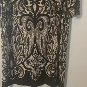 Chico's Black and Cream Long Sleeve Dress thumbnail 3
