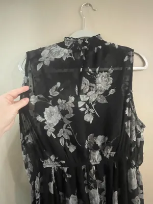 Torrid sz 2 2xl plus black gray Swiss dot smocked neck tank dress floral lined thumbnail 6