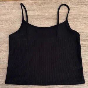 American Eagle Outfitters Cropped Ribbed Black Camisole thumbnail 1