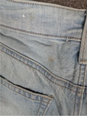 American Eagle Womens Size 2 Denim Relaxed Mom Shorts Raw Hem Destroyed thumbnail 12
