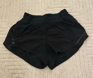 Lululemon Shorts Hotty Hot 2.5" Low-Rise thumbnail 1