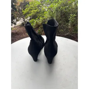 Aerosoles Womens Black Suede Ruched Ankle Boots‎ Low Heel Size 10 Heelrest Zip thumbnail 3