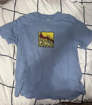 Gap Tshirt thumbnail 1