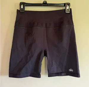 Alo Yoga Seamless Ribbed High Waist Biker Shorts Black Womens Medium thumbnail 1