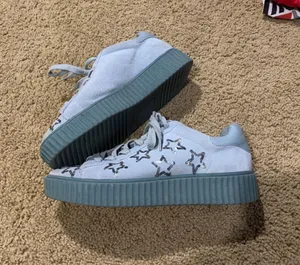 Cute Star Shoes! Blue Size 9 thumbnail 2