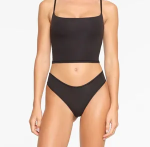 SKIMS NWT Medium fits everybody cropped tank thumbnail 1
