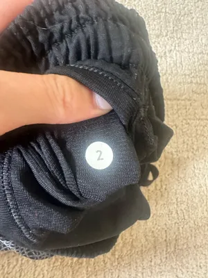 Lululemon Hotty Hot Shorts 2.5" thumbnail 3