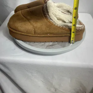 Source Unknown Brown Faux Suede Sherpa Lined Clog Slippers Womens EU 38/39 Cozy Indoor Shoes thumbnail 6